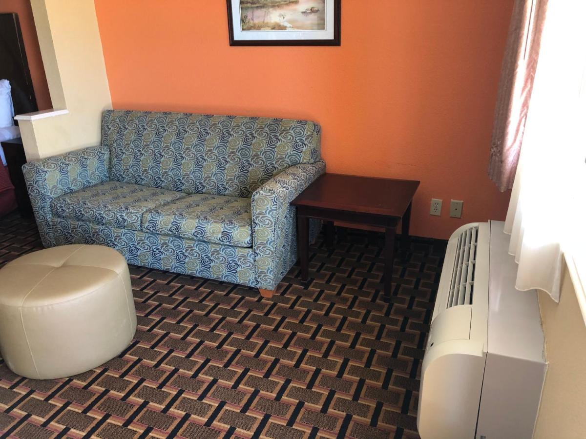 La Grange Executive Inn And Suites المظهر الخارجي الصورة