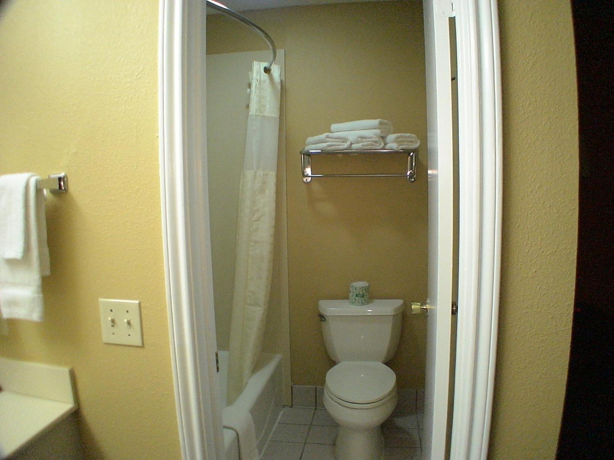La Grange Executive Inn And Suites المظهر الخارجي الصورة